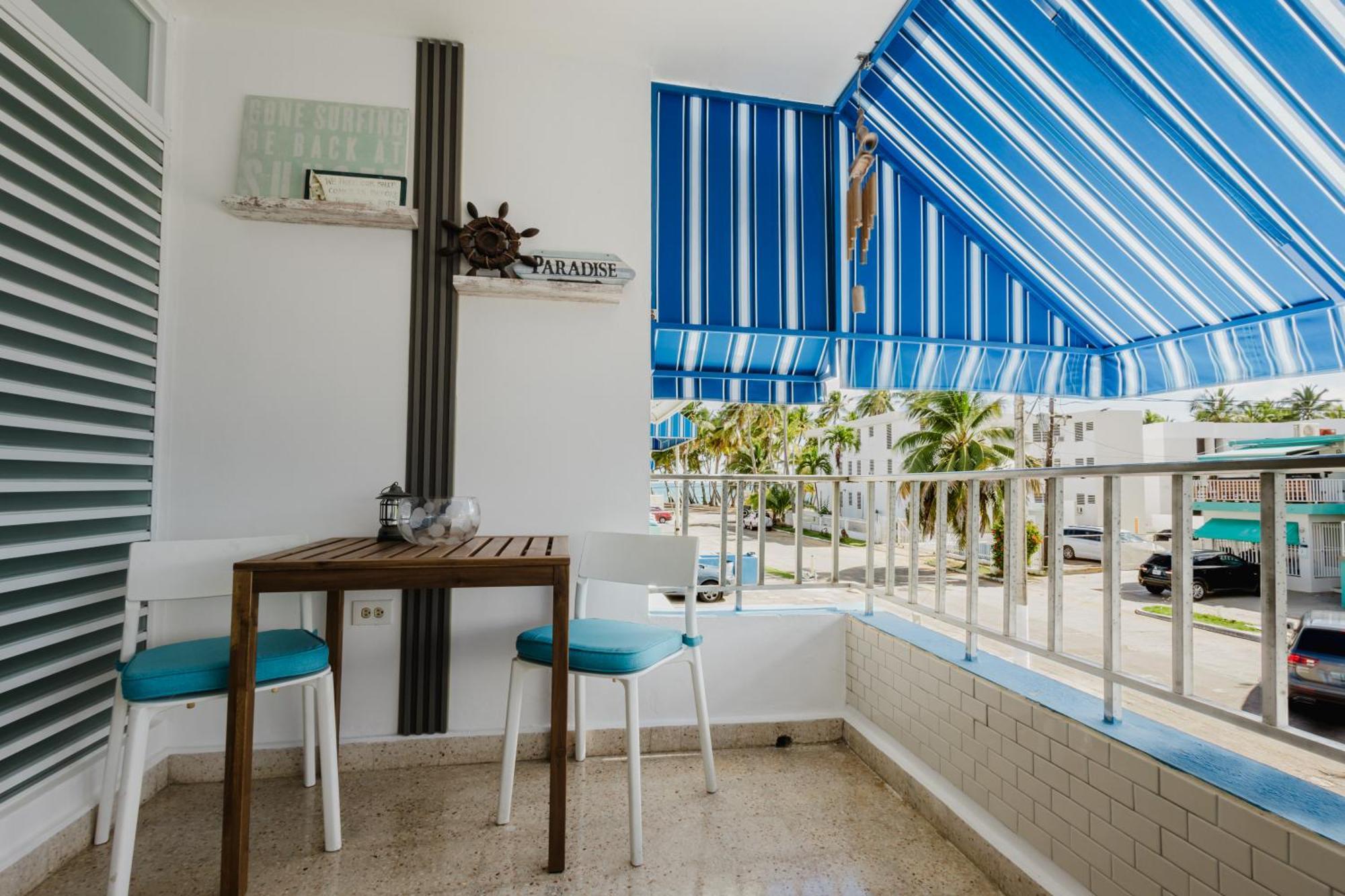 Oceanview Apartment Steps To The Beach Luquillo Exteriör bild