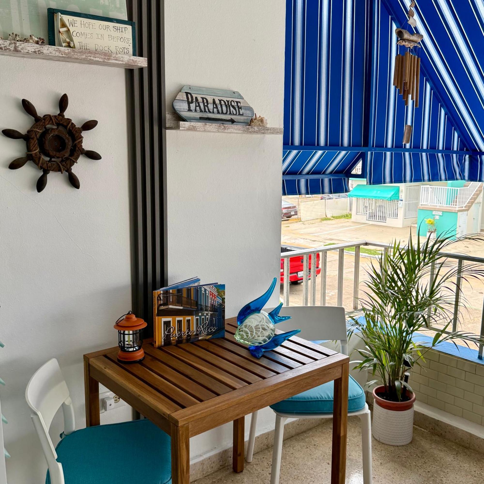 Oceanview Apartment Steps To The Beach Luquillo Exteriör bild